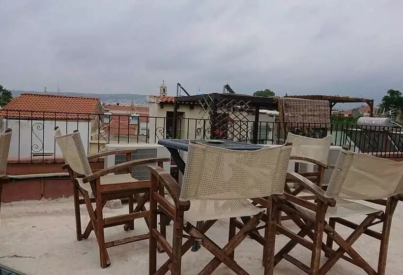پانسیون Maro Rooms
