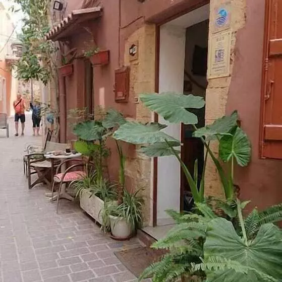 پانسیون Maro Rooms