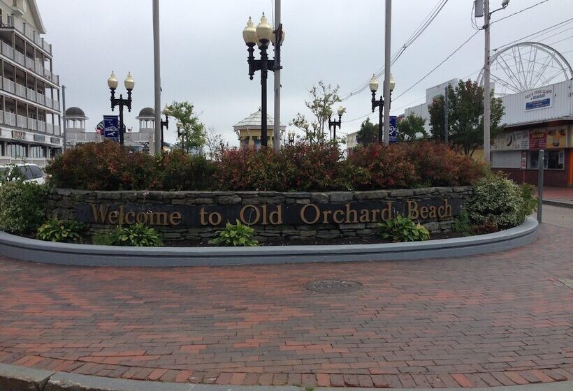 Sandcastle Inn & Motel