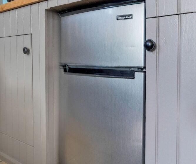 Sandcastle Inn & Motel