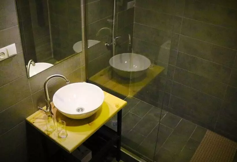 Winterest Apartment