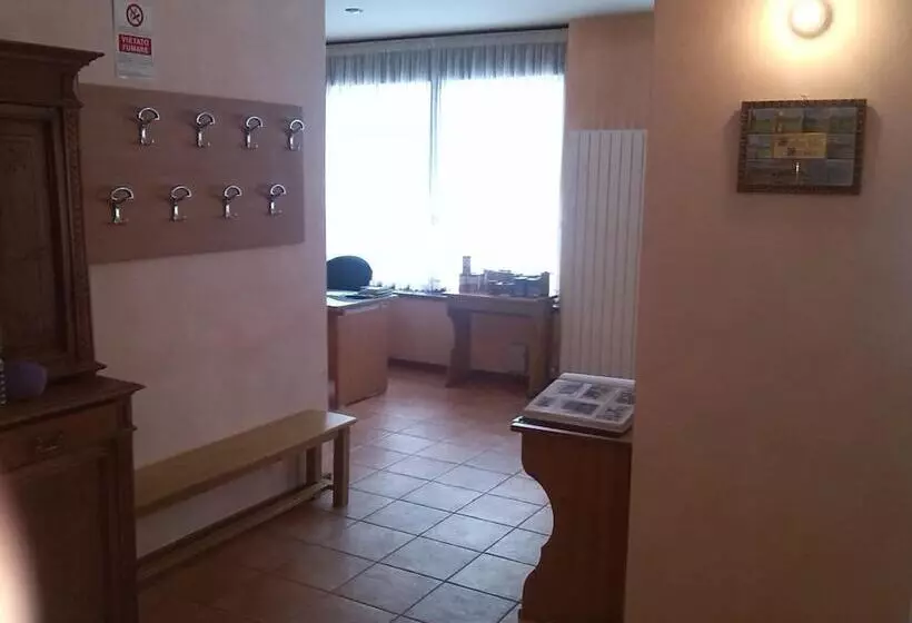 ユースホステル Casa San Francesco