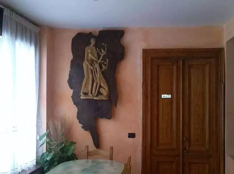 ユースホステル Casa San Francesco