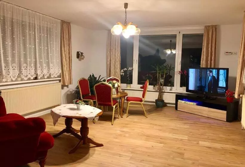 צימר Pension Wiesenau