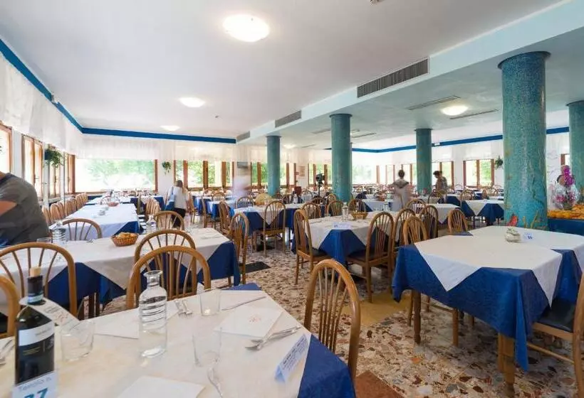 Centro Vacanze Cavallino Opera Nascimbeni