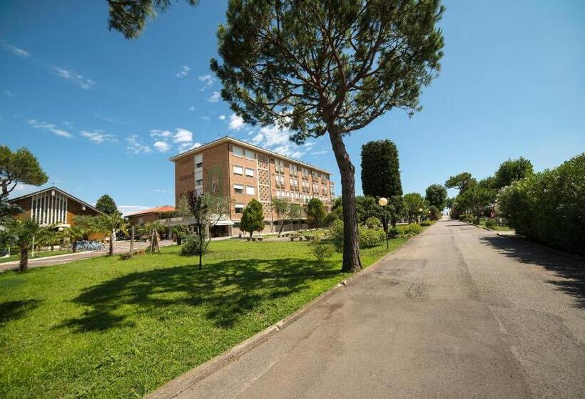 Centro Vacanze Cavallino Opera Nascimbeni