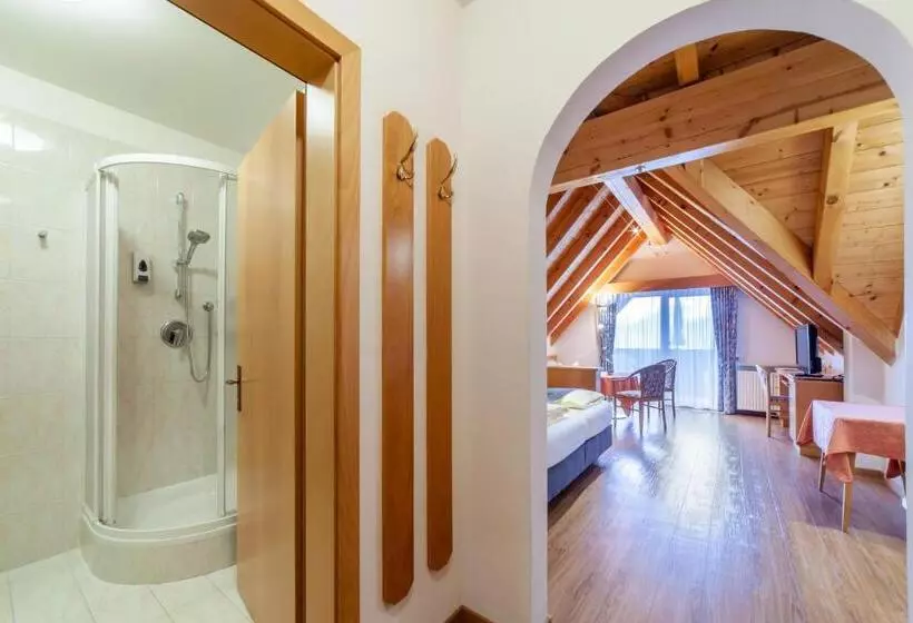 Frühstücks Hotel Olympia