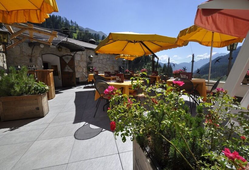 בית מלון כפרי Al Forte