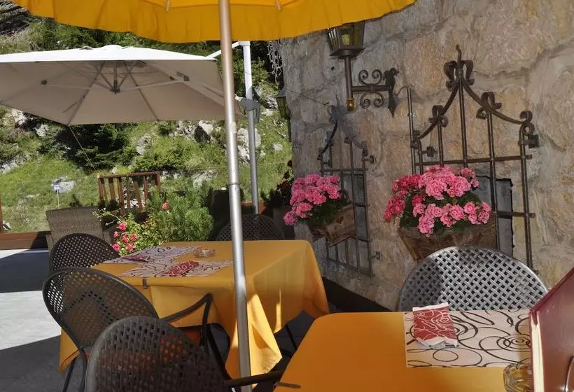 בית מלון כפרי Al Forte