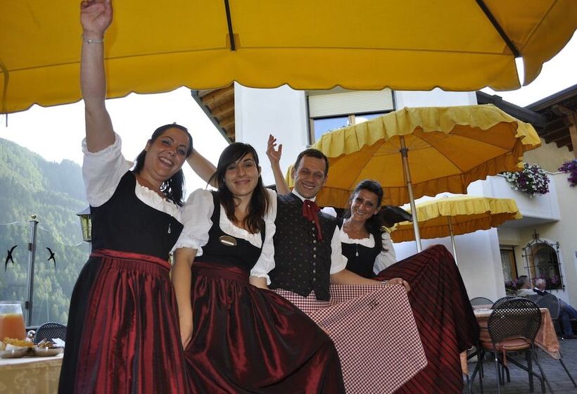 בית מלון כפרי Al Forte