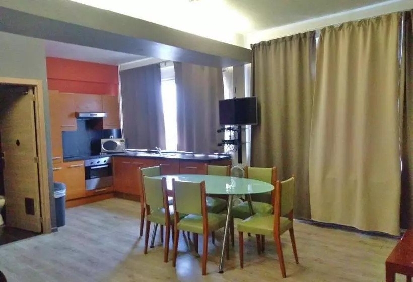 هتل Ams Brussels Flats