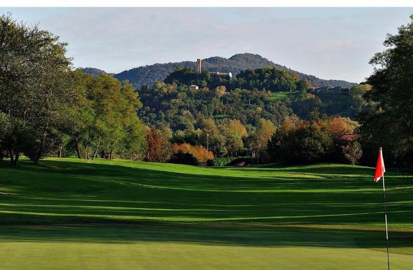 בית מלון כפרי Asolo Golf Club