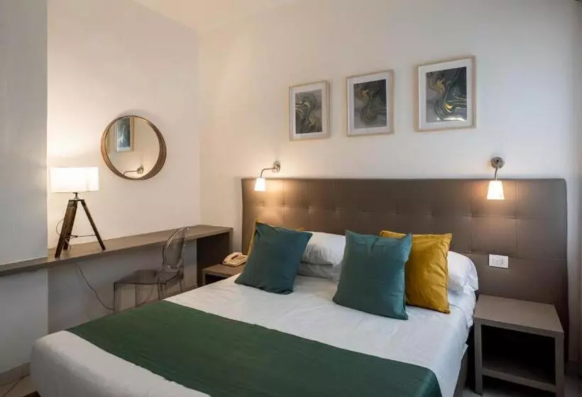 فندق Continental