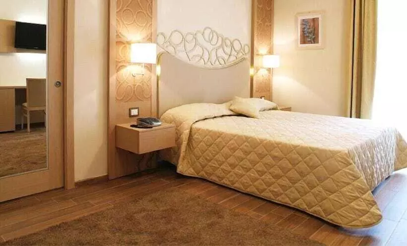 בית מלון כפרי Duchessa Della Sila