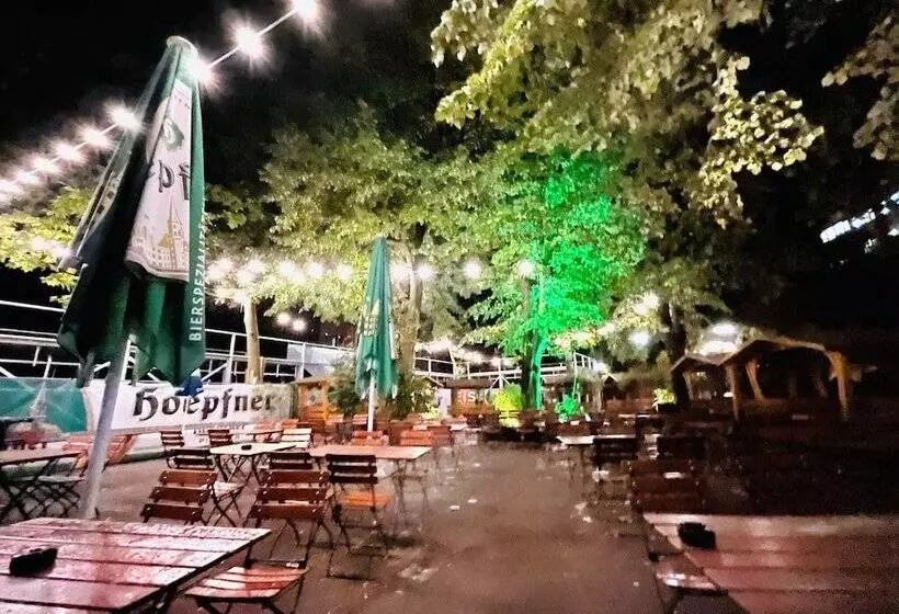 Hotel Hoepfner Burghof