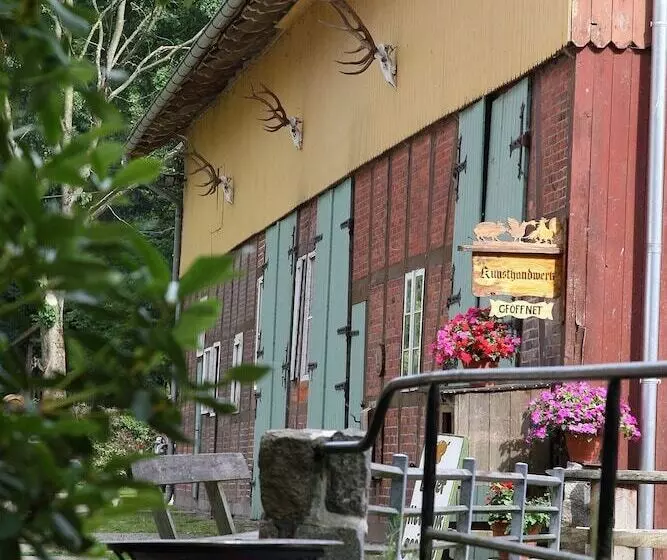 فندق Hof Sudermuhlen