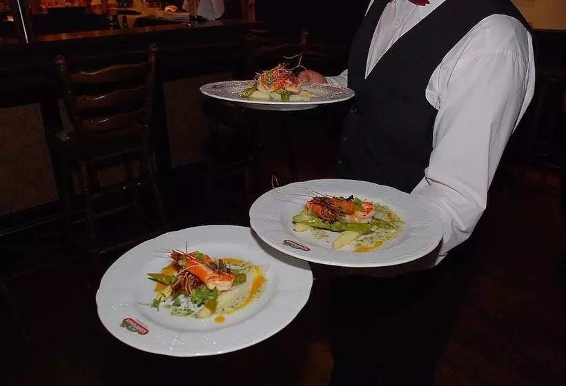 فندق Hof Sudermuhlen