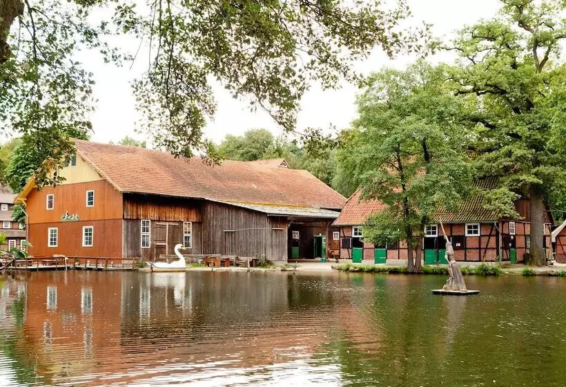 فندق Hof Sudermuhlen