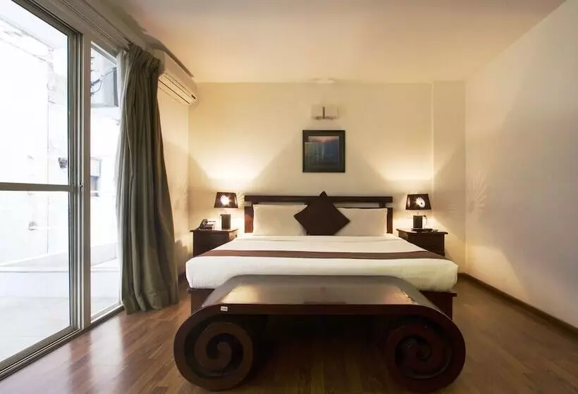 Hotelli Maple Suites Serviced Apartments