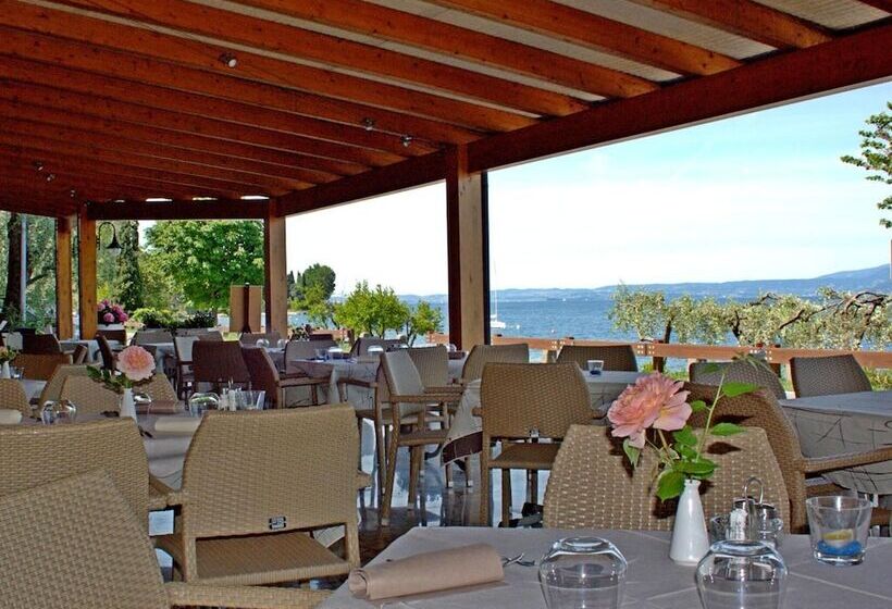 בית מלון כפרי Menapace