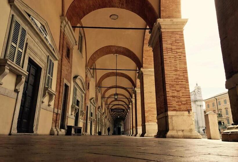 בית מלון כפרי Pellegrino E Pace