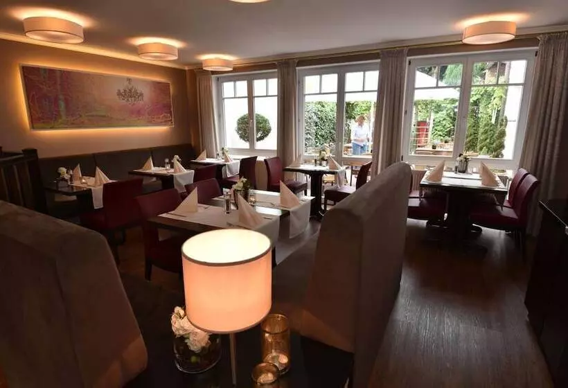 酒店 Restaurant Waldesruh