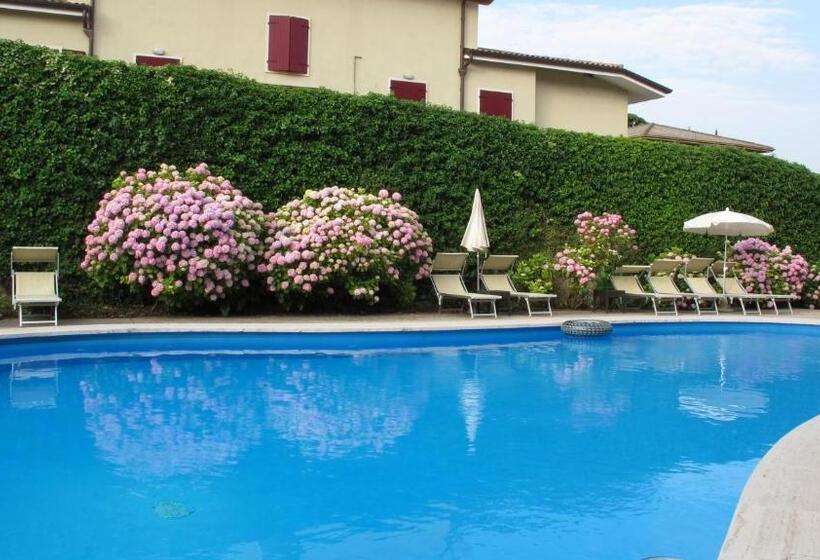 בית מלון כפרי Romeo