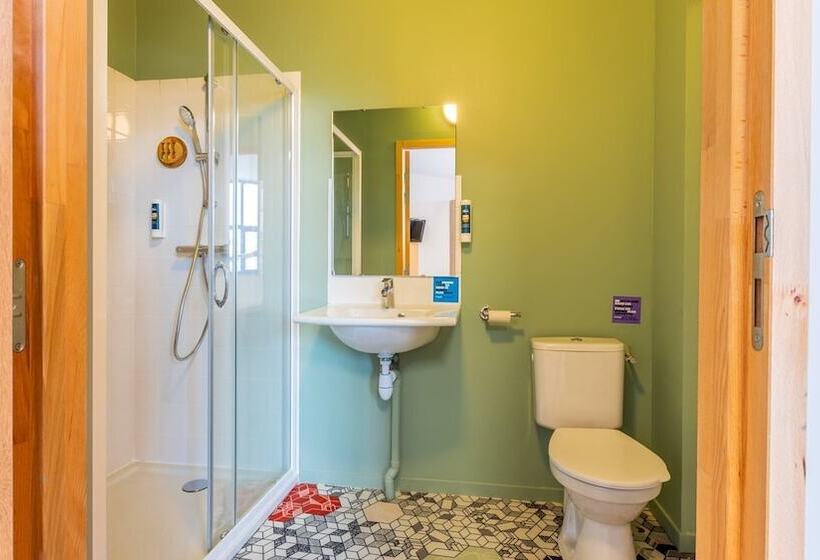 ホテル The People Le Havre