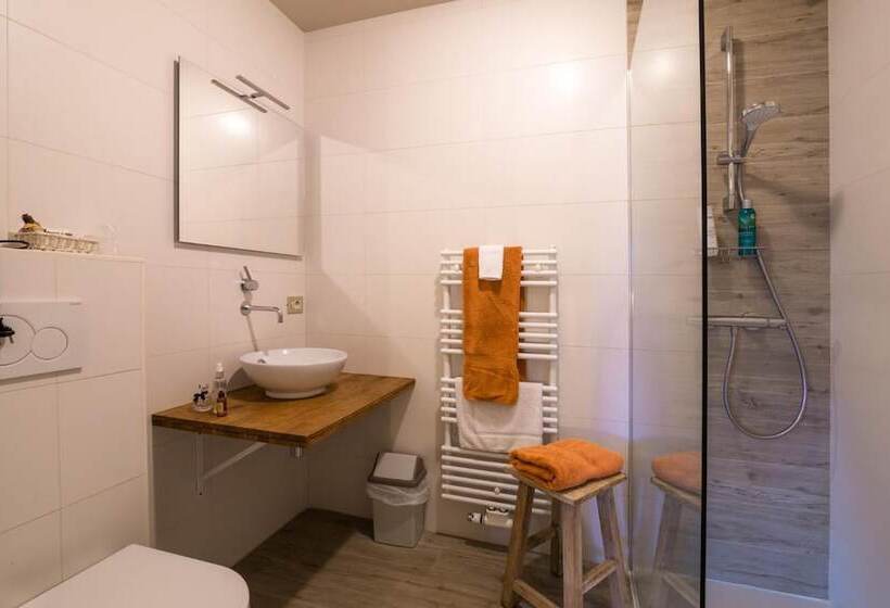 בית מלון כפרי Troopeird