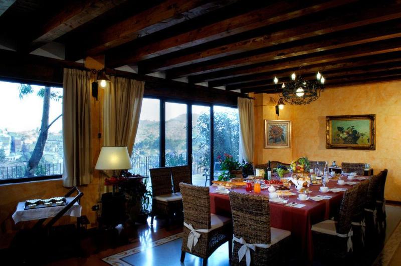 La Casa Sulla Collina D'oro