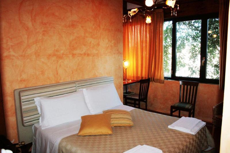 La Casa Sulla Collina D'oro