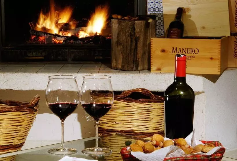 La Casa Sulla Collina D'oro