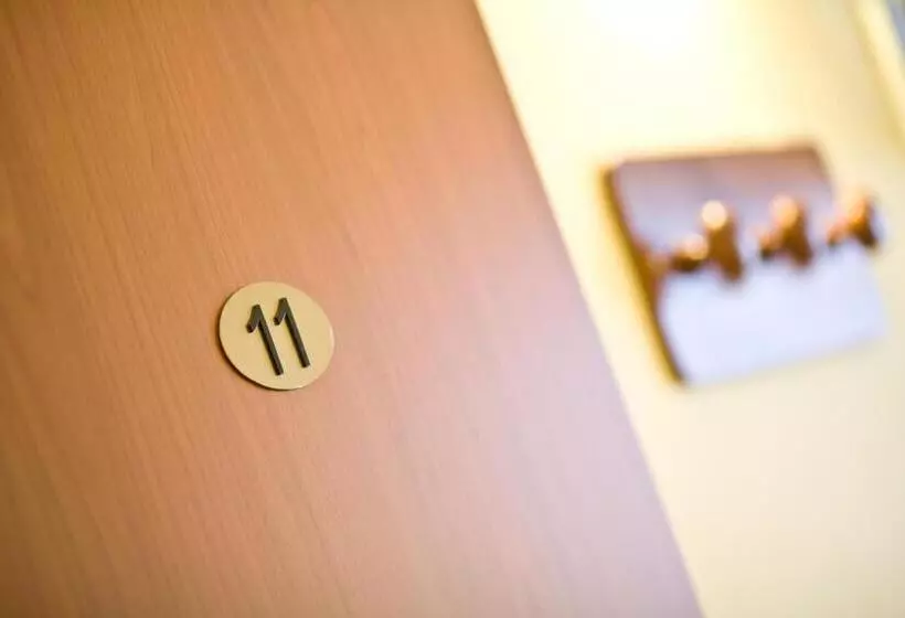 Lo Scacciapensieri Hotel & Restaurant