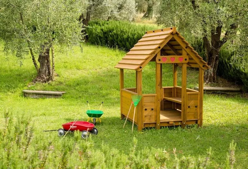 Tenuta Torre Rossa Farm & Apartments