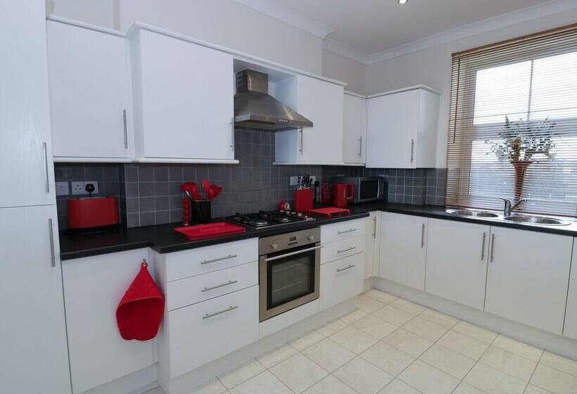 Apartment 3 Marian Y Mor