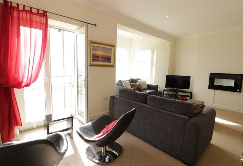 Apartment 3 Marian Y Mor