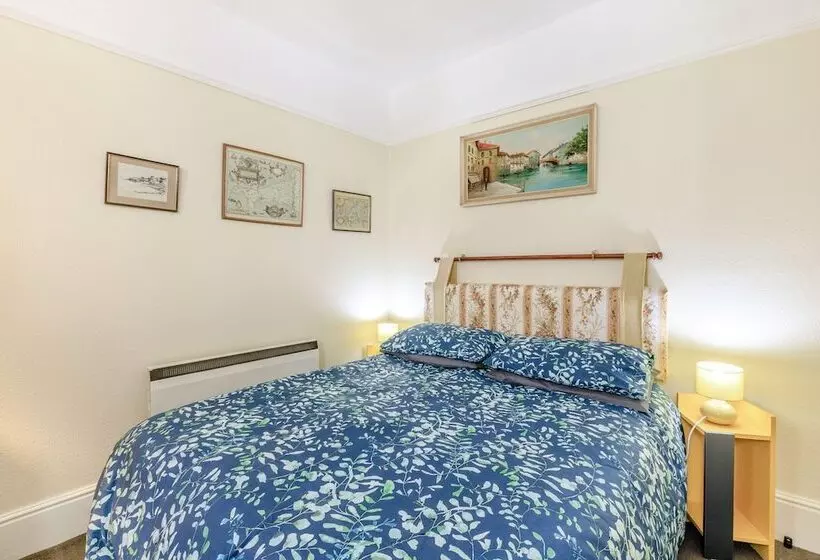 Clooneavin Apartment 6