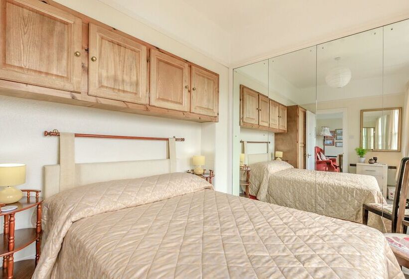 Clooneavin Apartment 6