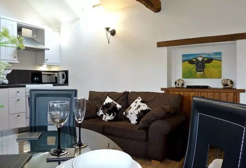 Daisy Cottage