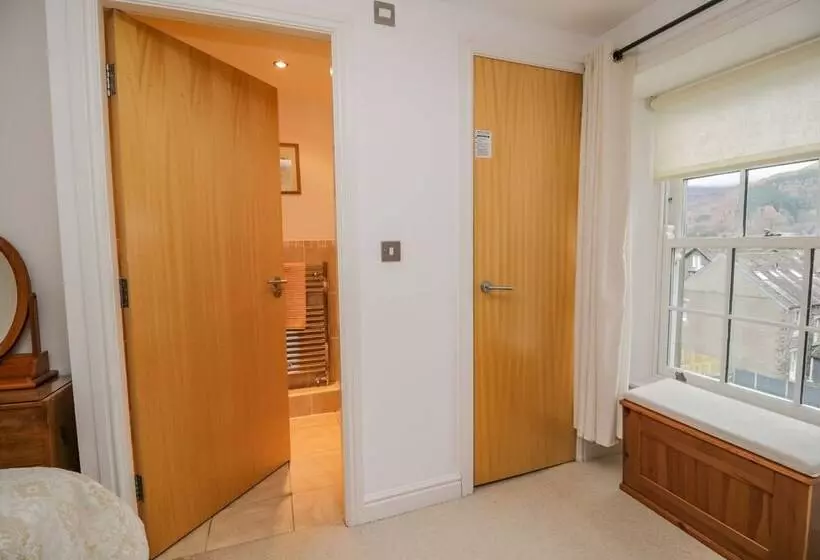 Derwentwater Apartment