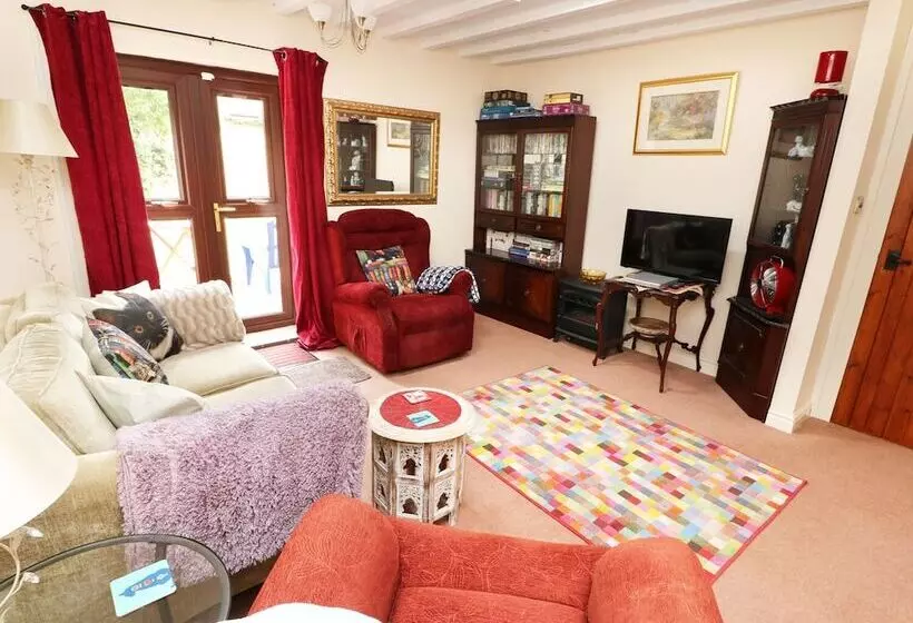 Emily's Retreat At The Great Barn