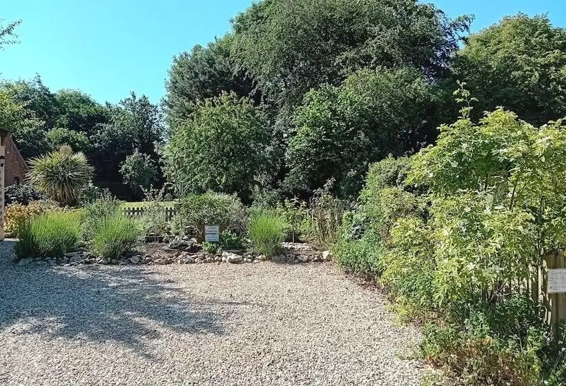 Emily's Retreat At The Great Barn