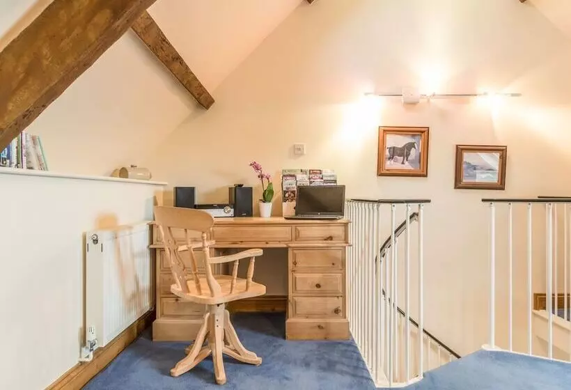 Jenny's Cottage