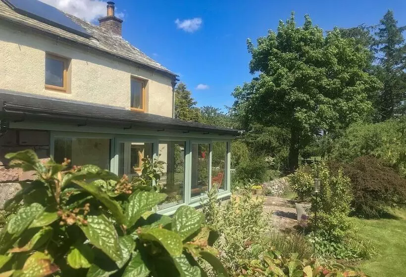 Low Garth Cottage