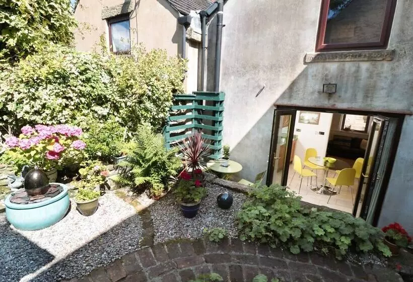 Mill Bridge Cottage