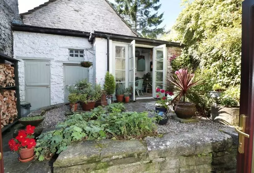 Mill Bridge Cottage