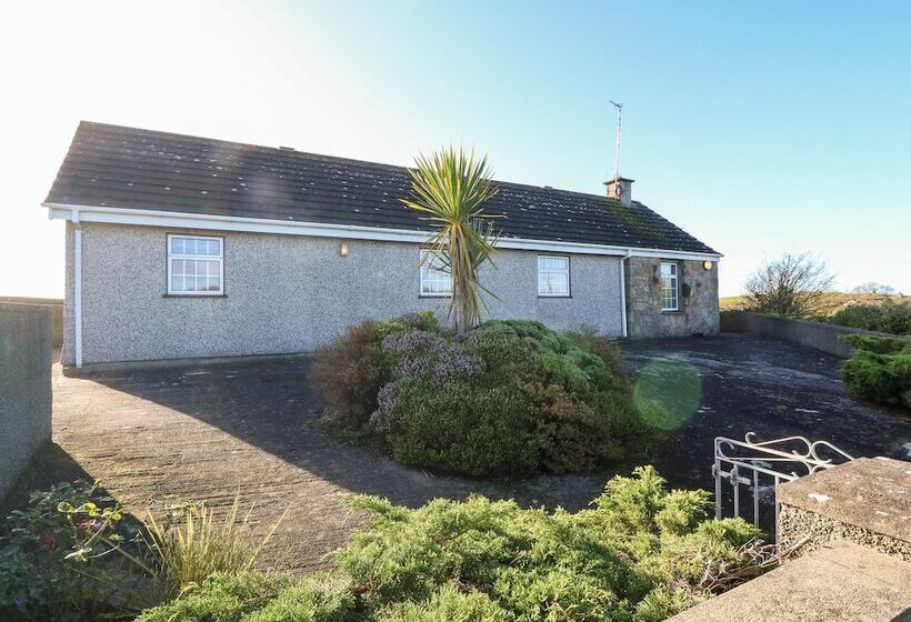Pen Yr Orsedd Cottage