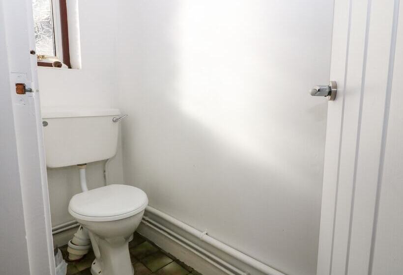 Pen Yr Orsedd Cottage