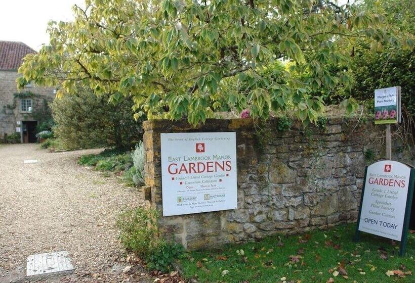 Pittards Farm Cottage