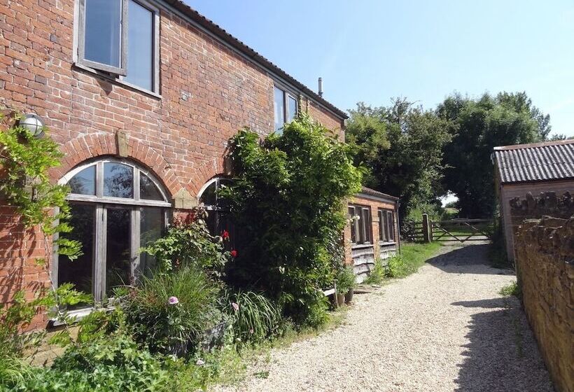 Pittards Farm Cottage